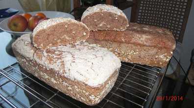 Selbstgebackenes Brot mit Sekowa Spezial-Backferment