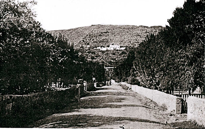 Etwa 1925, Hauptstraße in Haifa zum Berg Kamel ausgerichtet